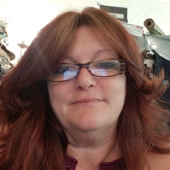 Meet your Posher, Meta - Picture 2 of 6